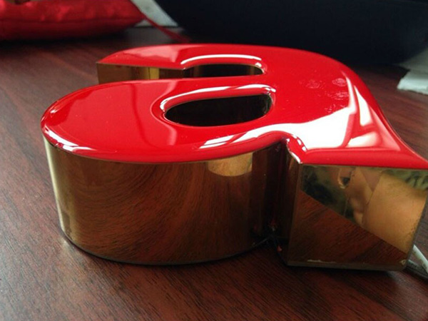 樹脂發(fā)光字18